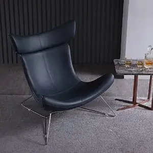 كرسي استرخاء بتصميم منحني