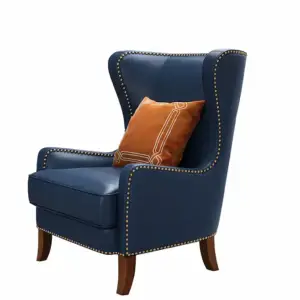 كرسي بتصميم مختلف