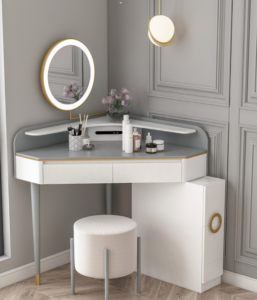 تسريحة مكياج