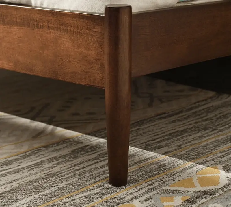 سرير نوم خشب بتصميم جايي