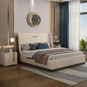 سرير انيق مربع الشكل