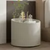 طاولة جانبية للسرير بتصميم عصري