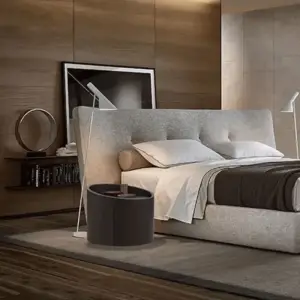 طاولة سرير جانبية خشبية بتصميم دائري