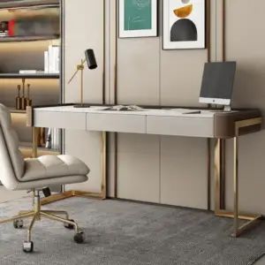 مكتب عملي بطابع عصري