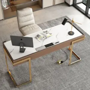 مكتب عملي بطابع عصري