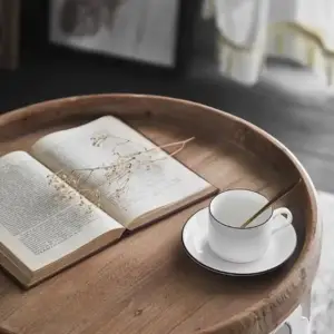 طاولة قهوة جانبية مستديرة من الخشب الصلب العتيق