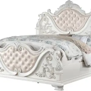 سرير كلاسيك ابيض ملكي بتصاميم فاخرة