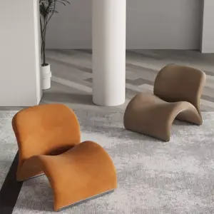 كرسي مفرد بتصميم انيق