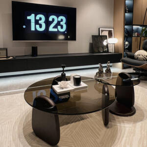 طاولة قهوة بتصميم باس بور