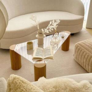 طاولة قهوة مثلثة