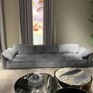 أريكة من تصميم لوفيسيت