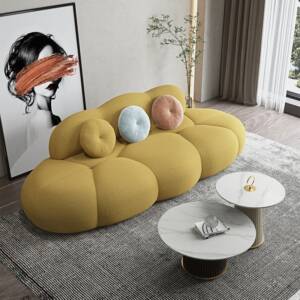 أريكة مخملية بتصميم كنابي