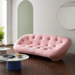 كنبة منحنيه حديثة