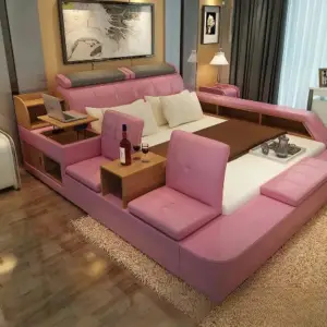 سرير جلدي فاخر من التصميم الايطالي