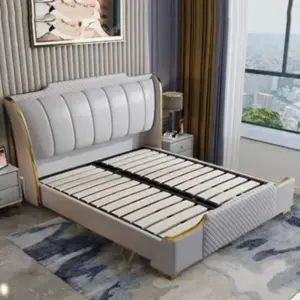 سرير نوم حديث بتصميم راقي